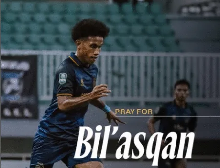 Benturan Mengerikan! Pemain Persikad Depok Alami Gegar Otak