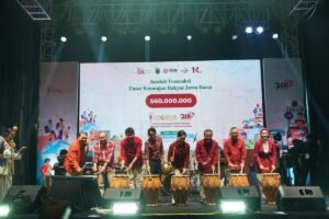 kegiatan Bulan Inklusi Keuangan (BIK) 2025 yang diselenggarakan di dua kota besar