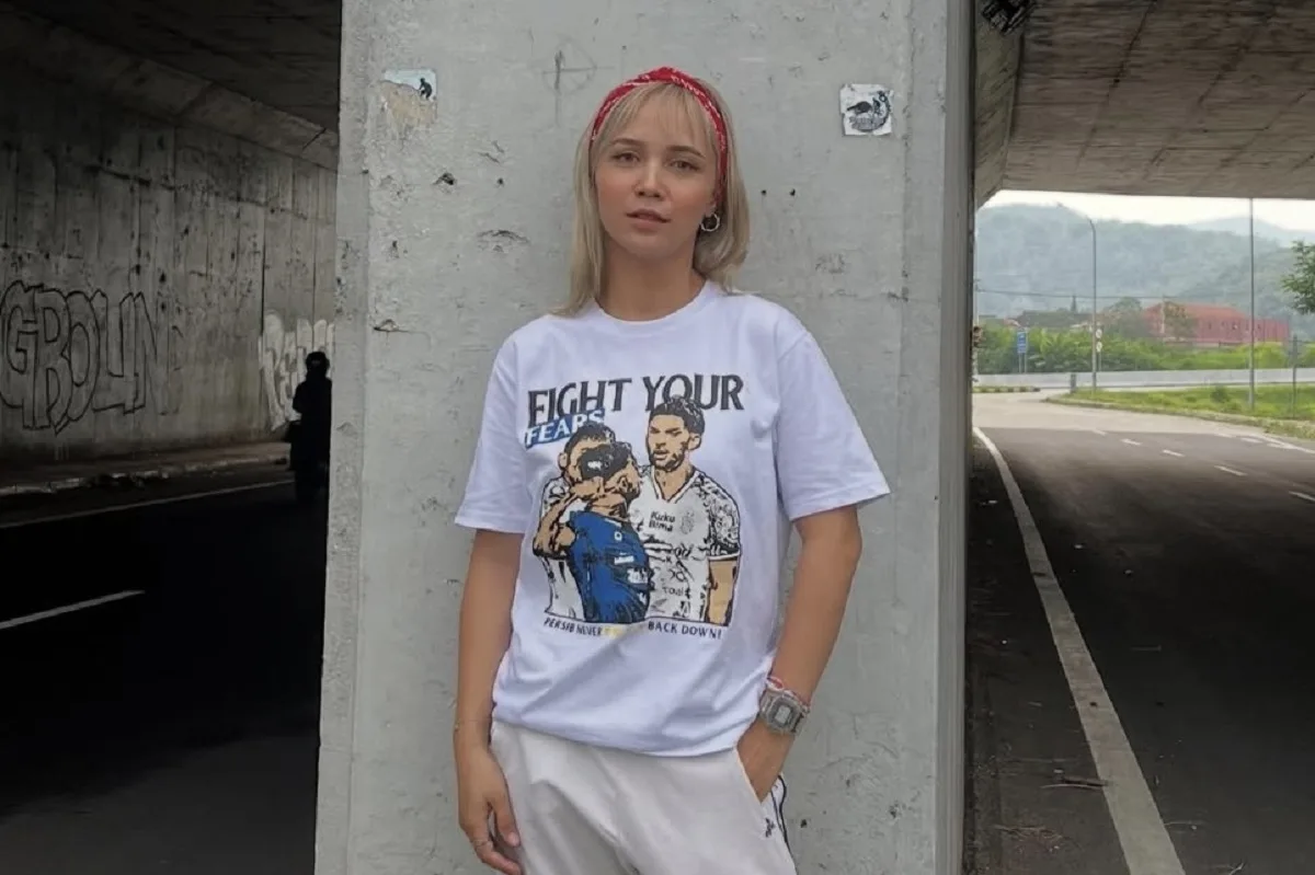 Bobotoh Cantik Ini Prediksi Persib Menang 2-0 Lawan PSBS Biak