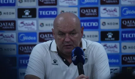 Bojan Hodak Geram! Pelatih Persib Siapkan Surat Resmi ke ILeague soal Wasit Kontroversial