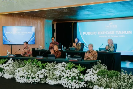 Bank bjb Raih Kinerja Positif, LDR Stabil dan Aset Naik hingga Rp215,9 Triliun Public Expose bank bjb.