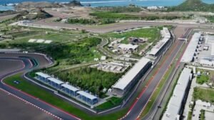 Fermin Aldeguer Juara MotoGP Mandalika 2025, Marc Marquez Crash di Lap Pertama!