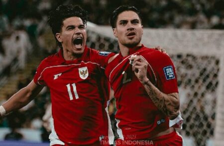 Pemain Timnas Indonesia usai mencetak gol ke gawang Arab Saudi.