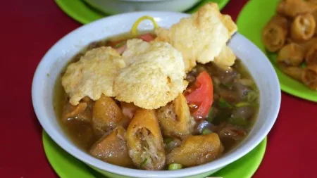 Soto Mie Mang Ohim khas Bogor