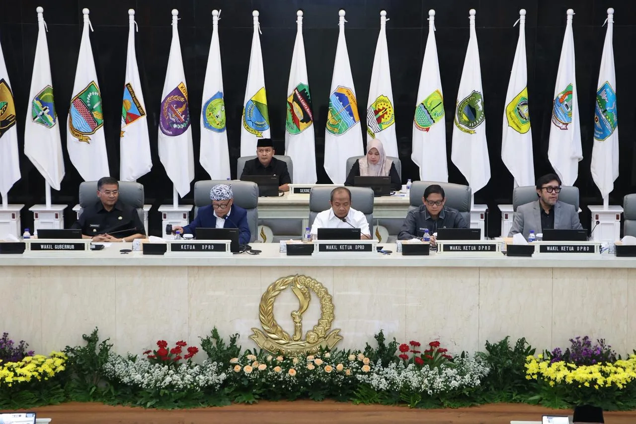 Catatan Tajam Fraksi DPRD Jabar, Ini 7 Poin Penting Pembahasan APBD 2026