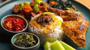 Bukan Cuma Rendang! Ini 4 RM Padang Terenak di Bandung yang Wajib Masuk Daftar Kulineran