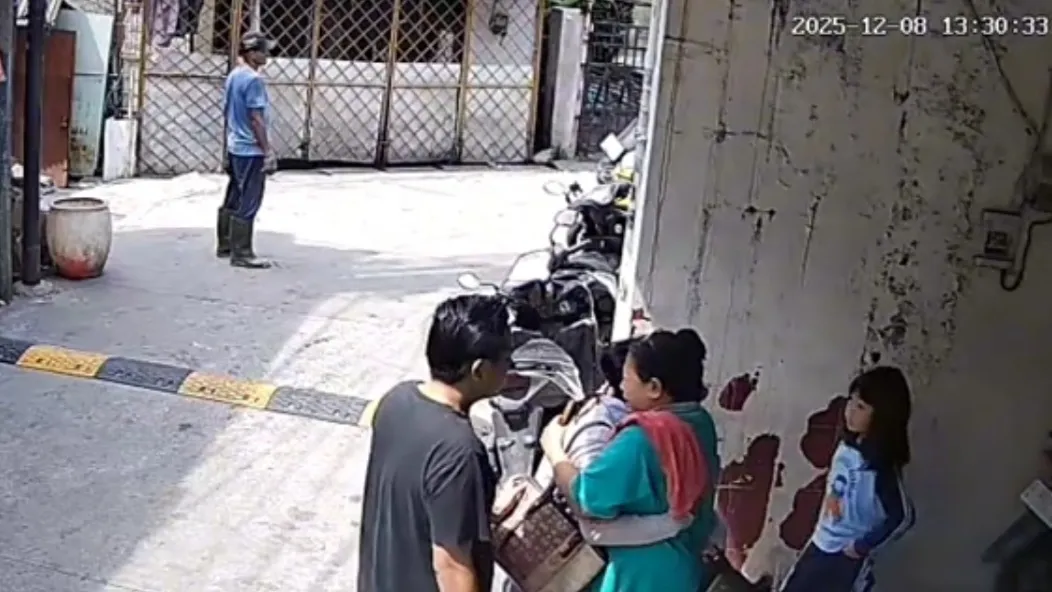 Viral Kisah Haru Pertemuan Anak dan Orang Tua Kandung Setelah 22 Tahun Terpisah