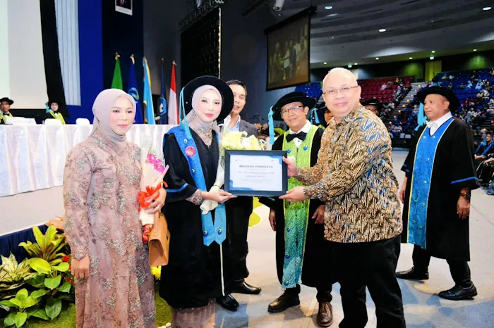 bank bjb Salurkan Beasiswa S2 untuk Lulusan Terbaik Universitas Ekuitas Indonesia
