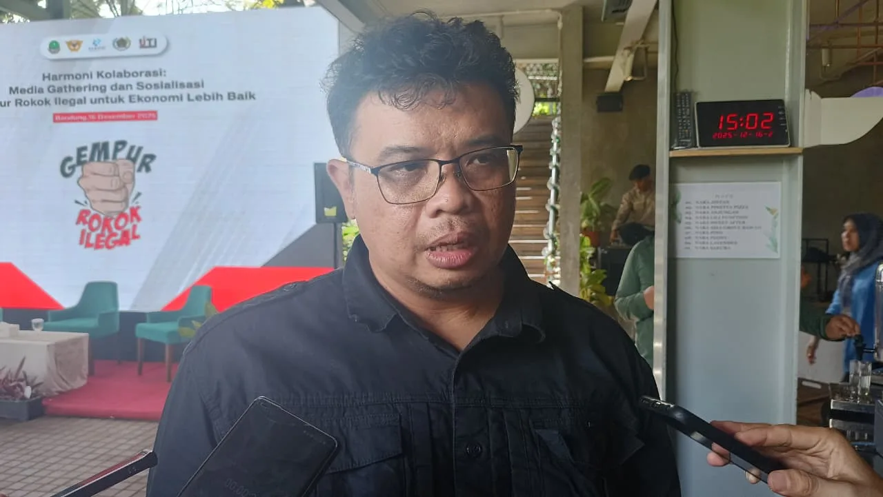 Pemprov Jabar Gencar Tekan Peredaran Rokok Ilegal Lewat Edukasi dan Razia
