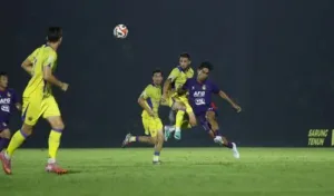 Misi Sulit Macan Putih di GBLA: Sanggupkah Persik Kediri Runtuhkan Benteng Kokoh Persib?