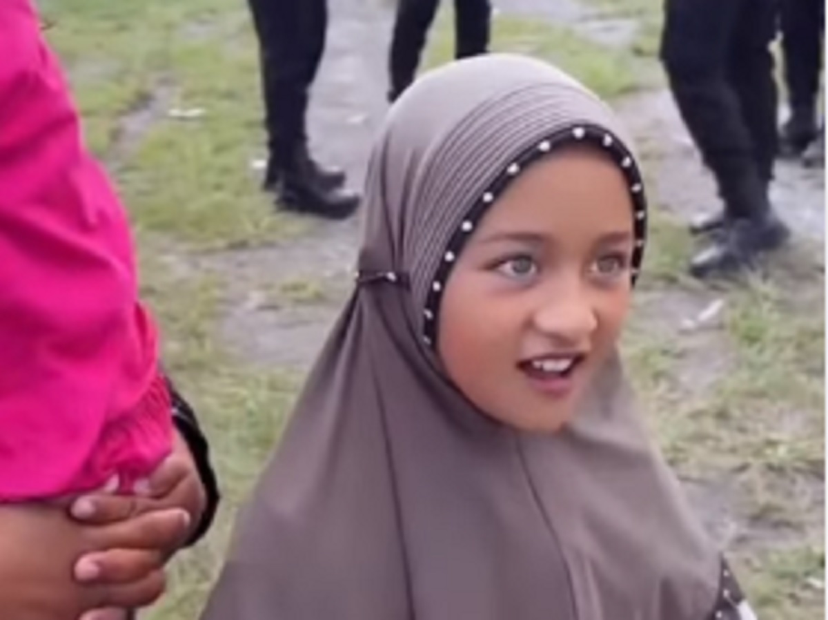 Bikin Terpukau! Fenomena Mata Biru Warga Aceh Tengah yang Membius Dunia