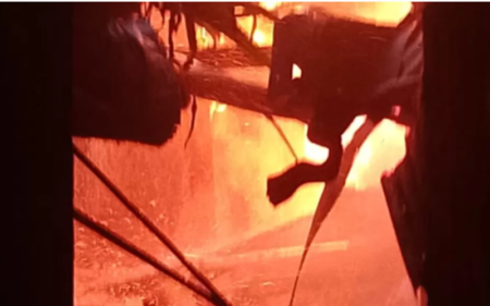 Kebakaran Hebat di Cidadap Bandung! Satu Rumah Ludes Dilalap Api