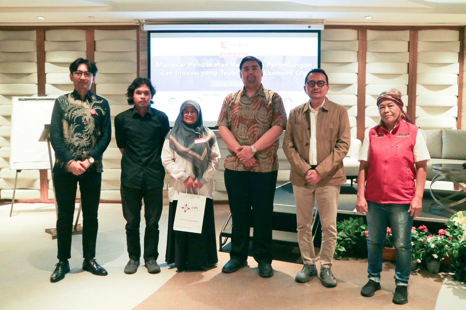 Dilema Ekonomi Gig Indonesia: Antara Fleksibilitas dan Bayang-bayang Eksploitasi