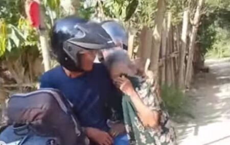 POV: Momen Paling Sedih Pasca Lebaran, Lambaian Tangan Ibu di Depan Pagar