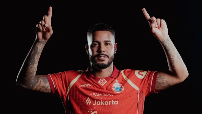 Rumor Transfer Maxwell Souza: Benarkah Membelot ke Persib? Ini Jawaban Sang Striker!