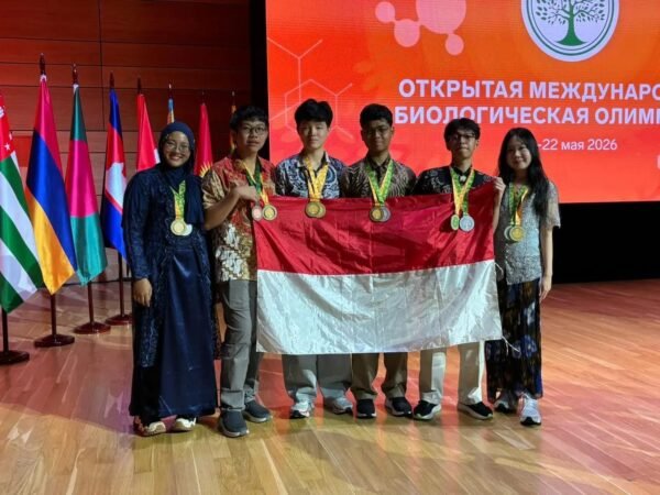Tanpa Biaya Negara! 6 Pelajar RI Borong Medali Olimpiade Biologi Dunia Pakai Uang Sendiri