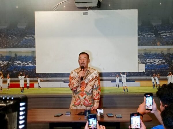 Umuh Bicara Target Persib Juara Lagi, Titip Pesan Penting Ini untuk Wasit