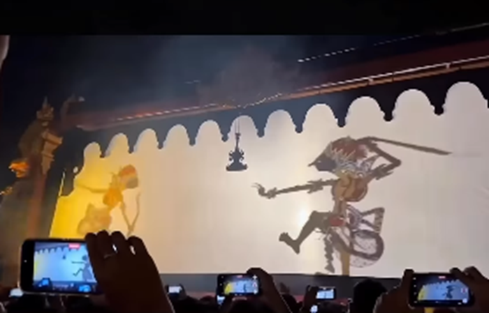 Publik Terbelah! Wayang Kulit Pakai AI, Inovasi Keren atau Malah Merusak Budaya Asli?