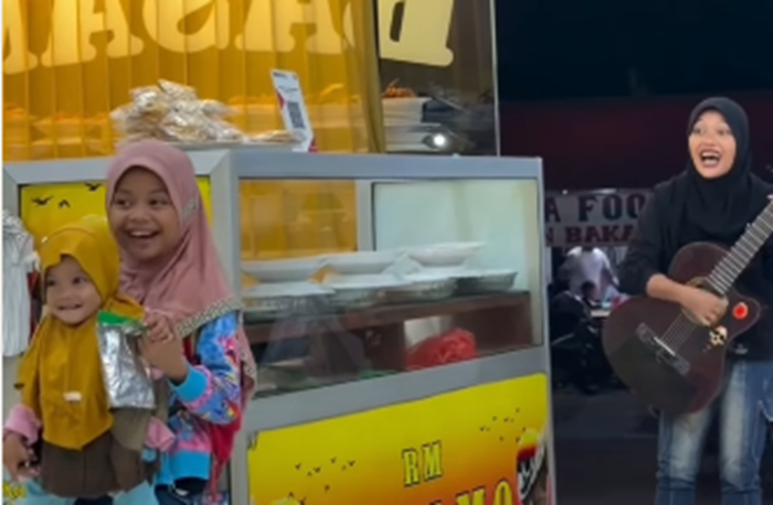 Bukan Dipaksa?! Ini Alasan Dua Bocah Mau Ikut Ibunya Ngamen Sampai Larut Malam