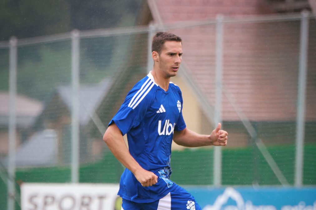 Kejutan Baru! Bek Como 1907 Tommaso Cassandro Masuk Radar Persib Bandung
