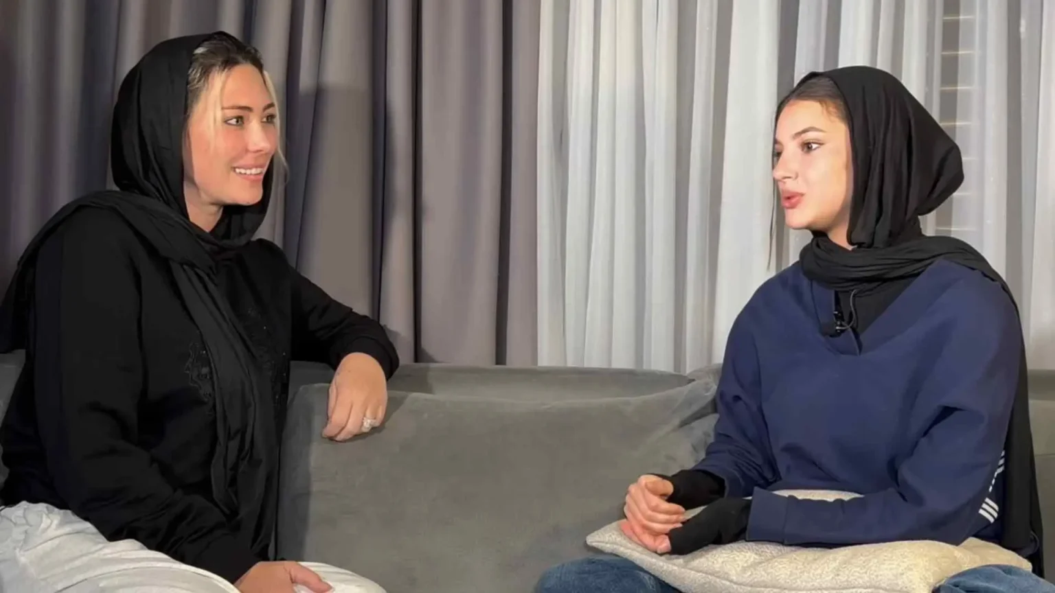 Merinding! Murajaah Gadis Cantik Mualaf Australia yang Pernah ‘Didatangi’ Rasulullah SAW saat Umrah