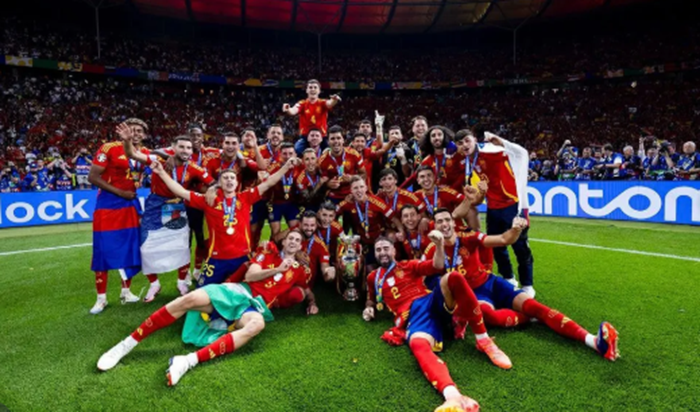 Spanyol Juara Dunia! 2 Juta Fans Tumpah ke Jalan Madrid, Tapi 7 Orang Malah Ditangkap Polisi