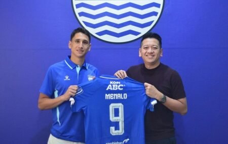 Nomor 9 Persib Hidup Lagi! Luka Menalo Ungkap Alasan Mengejutkan Pilih Angka Keramat Ini