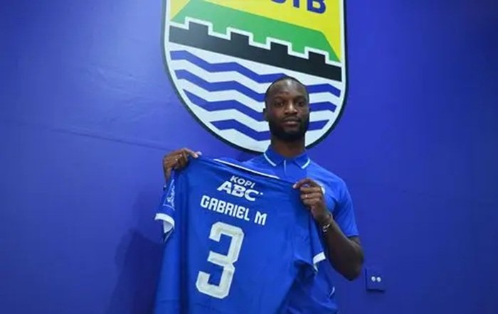 Gabriel Mutombo Pilih Nomor 3 di Persib, Ini Alasannya Bikin Penasaran