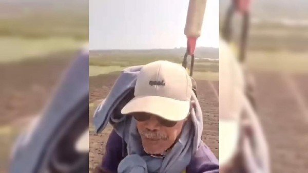 Tak Ada Jalan, Kami Terbang: Cerita di Balik Drone ‘Fortuner’ Milik Petani Tuban