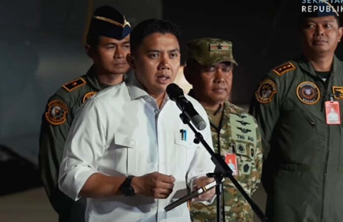 Gempuran Bantuan Udara: Enam Pesawat TNI AU Diterbangkan Tembus Wilayah Bencana NTT dan Kalimantan