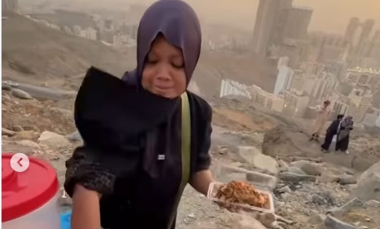 The Real ‘Madura All Around The World’, Jualan Gado-gado Nyempil di Jabal Khandamah Arab Saudi!