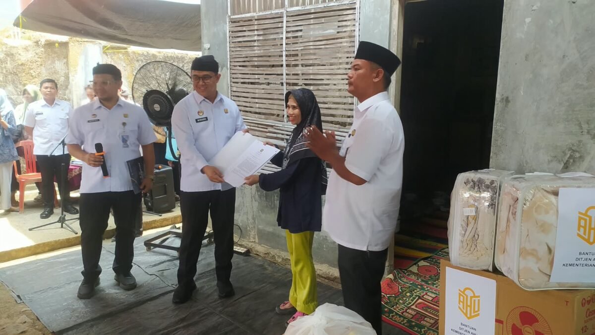 Dapat Status WNI hingga Modal Usaha, Babak Baru Kehidupan Ibu Baedah di Majalengka Dimulai