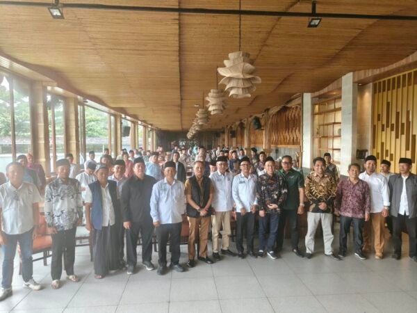 Pentingnya Modernisasi Pesantren: Alumni Cipasung Ungkap Strategi Jaga Tradisi di Era Digital