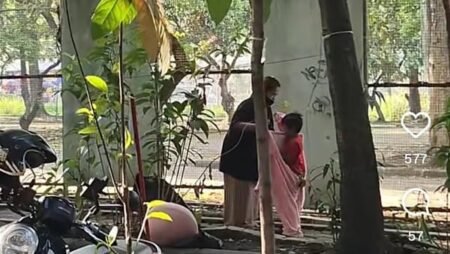 Viral Anak Pakai Baju Badut Dipaksa Mengamen di Bandung, Pemkot Turun Tangan