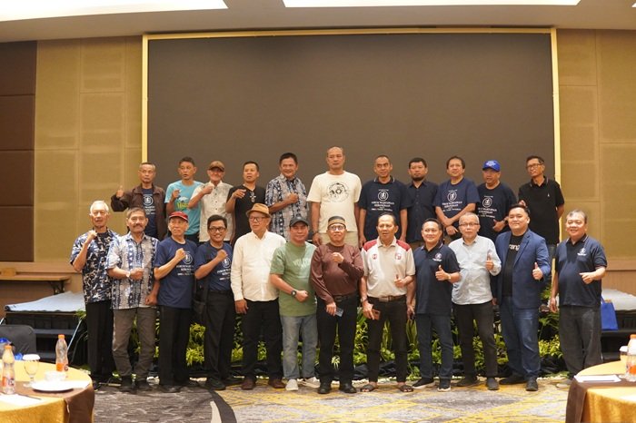 Dikukuhkan di Depan Gubernur Lemhannas, Tatang Suherman Siap Gerakkan FWK Jabar